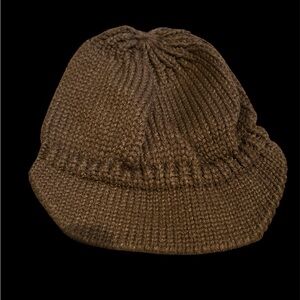 Cozy Brown Knit Beanie